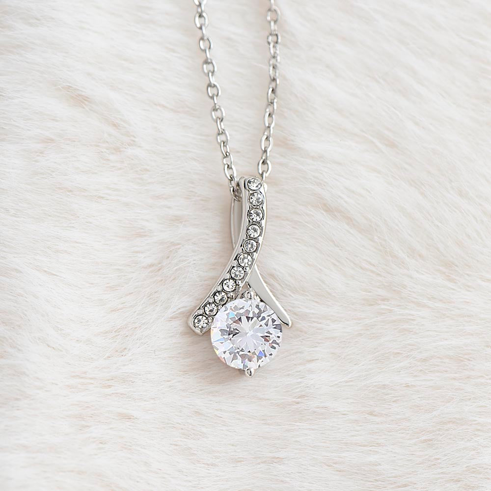 Elegant Alluring Beauty Necklace: A Mother's Day Necklace to Cherish