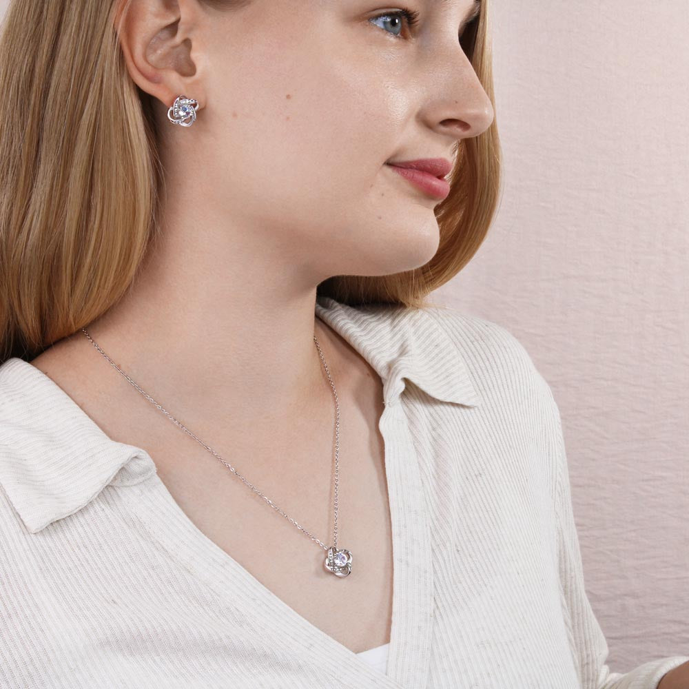 Love Knot Necklace for Best Friend - Special Friend Gift with meaningful message card from Jewelry Gifted