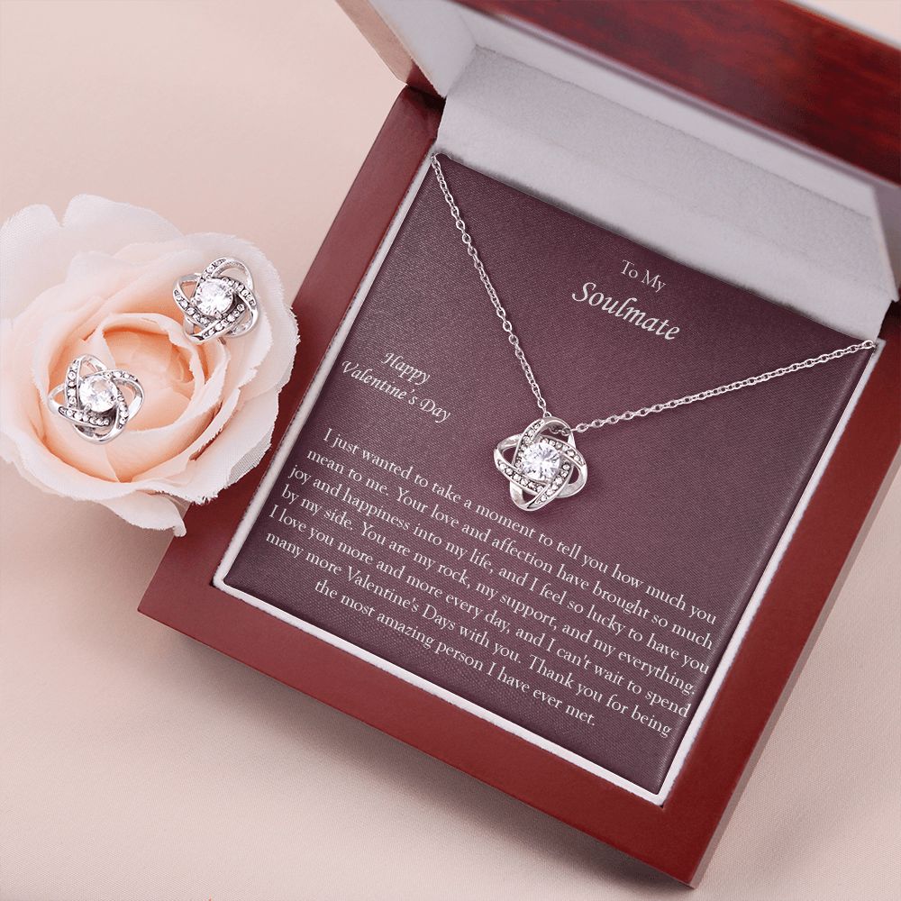 Meaningful Love Knot Necklace for Soulmate with meaningful message card from Jewelry Gifted