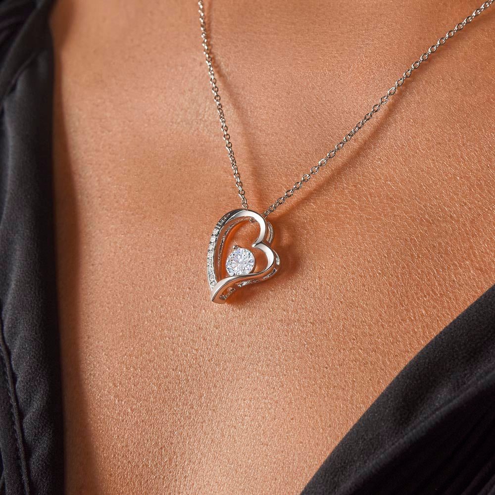 Eternally Connected: The Mother's Day Forever Love Necklace